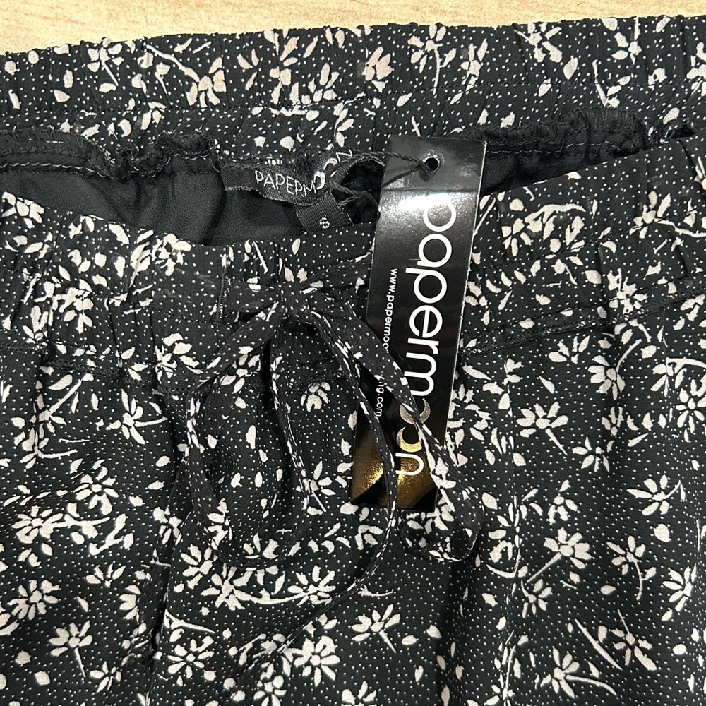 NWT Ruffle Skirt - Picture 2 of 5